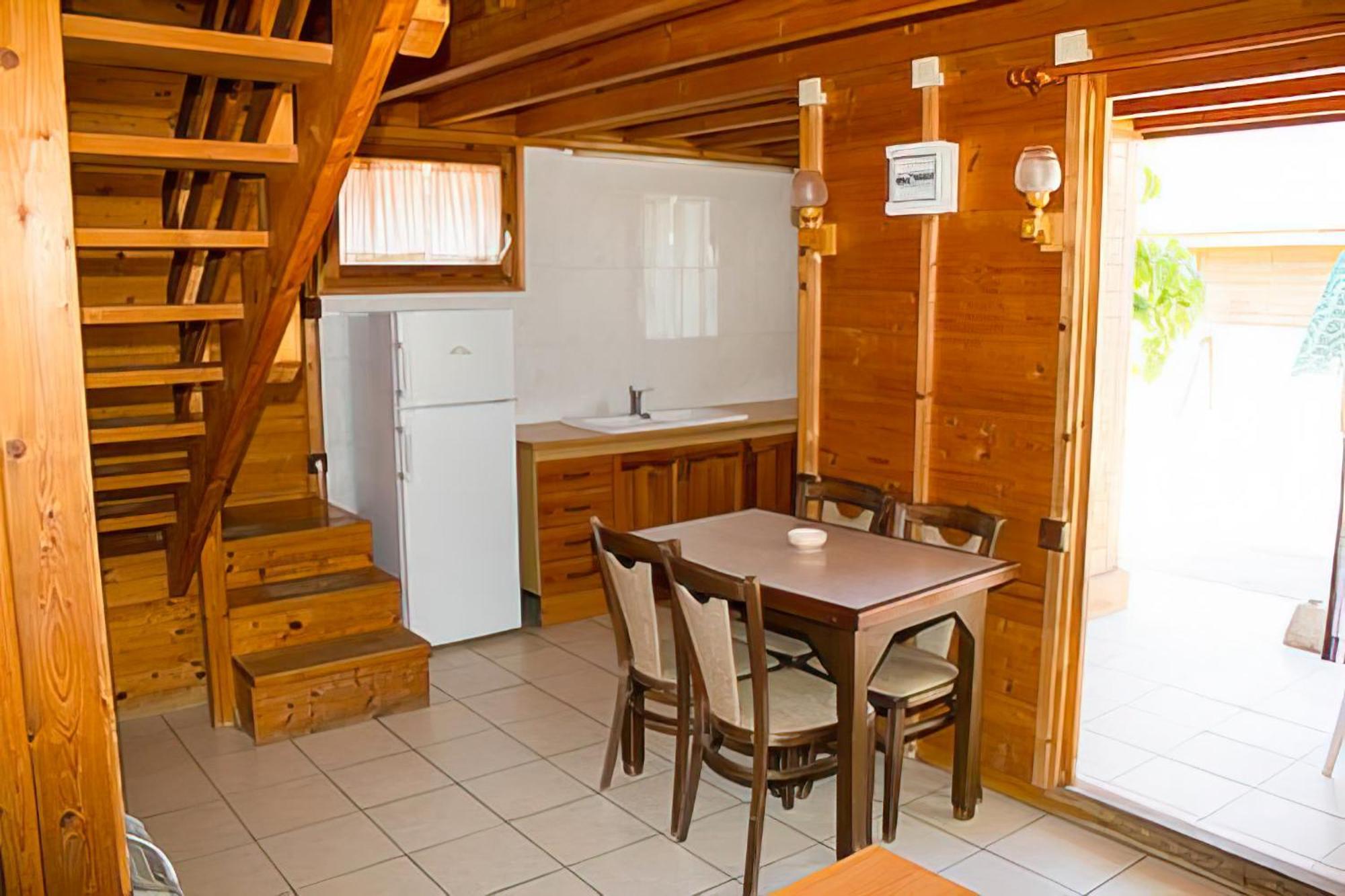 Arc De Bara Camping & Bungalows Roda de Bará Extérieur photo